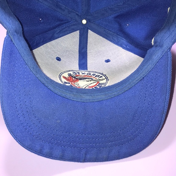 Toronto Blue Jays Hat - Picture 8 of 12